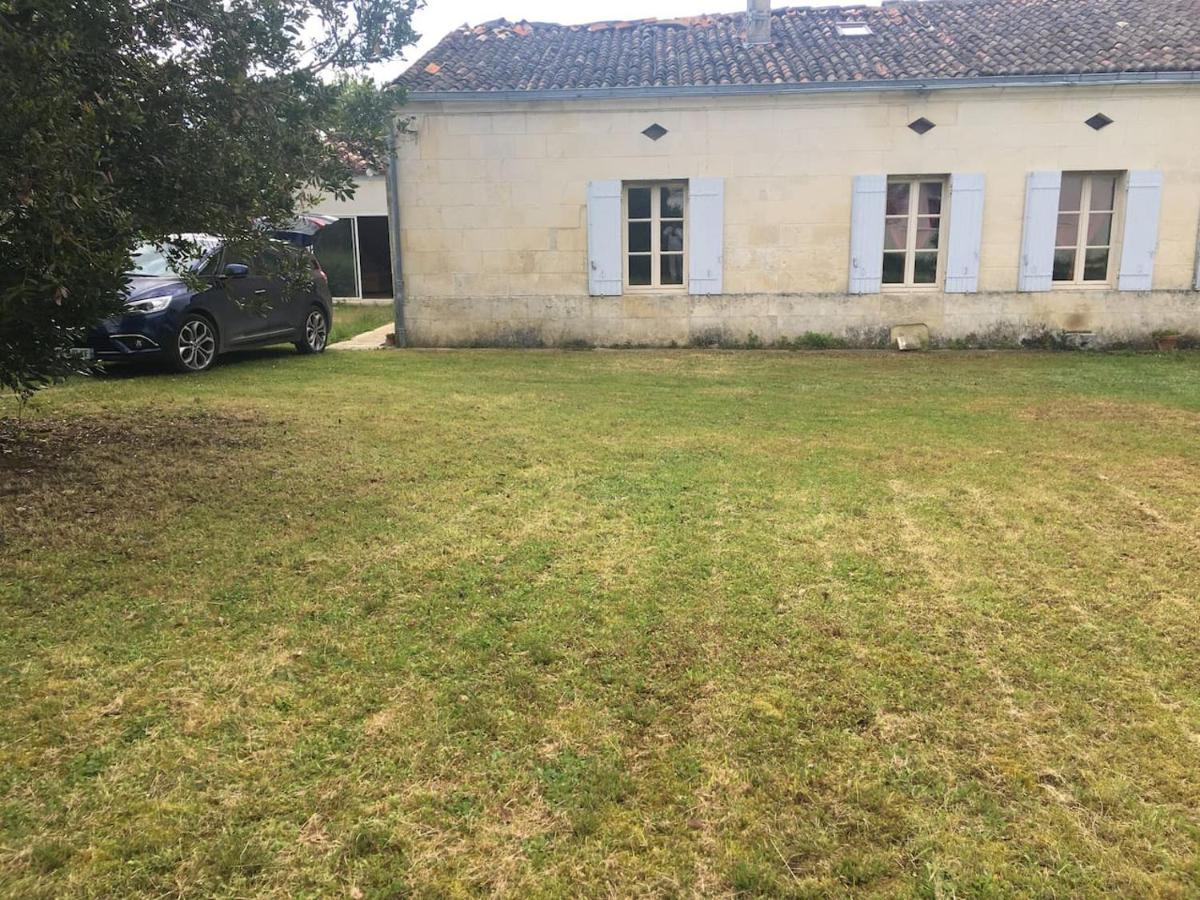 Appartamento Maison Au Calme Proche Des Cures Jonzac Esterno foto