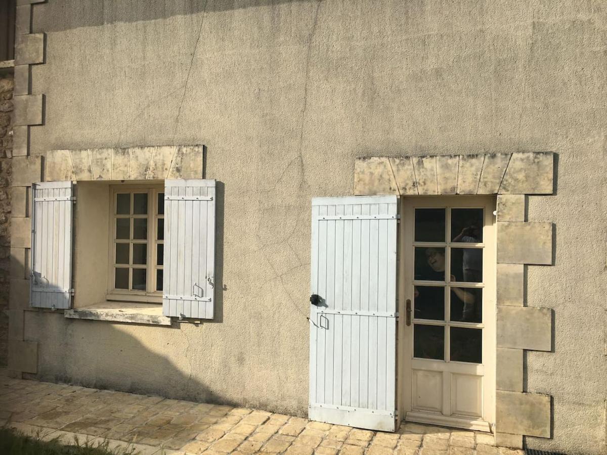 Appartamento Maison Au Calme Proche Des Cures Jonzac Esterno foto